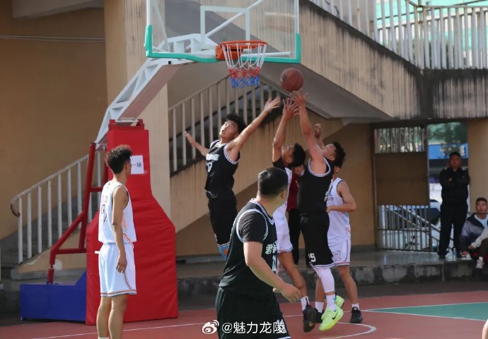 对于胡明轩